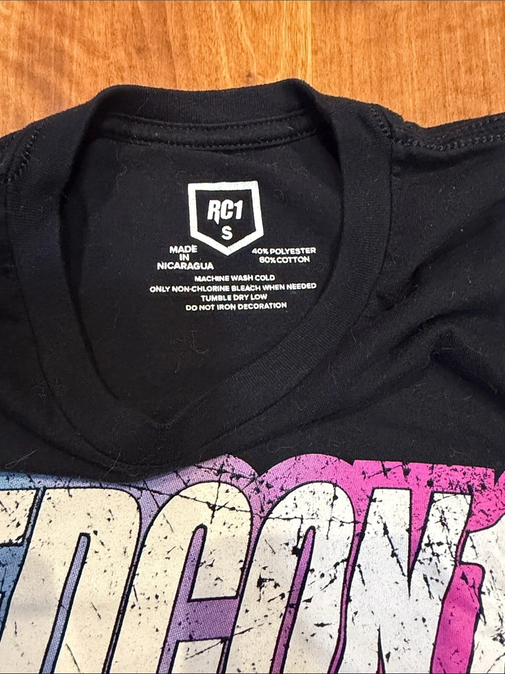 Reckon Cropped Graphic Tee - Black with Blue & Pink Logo
